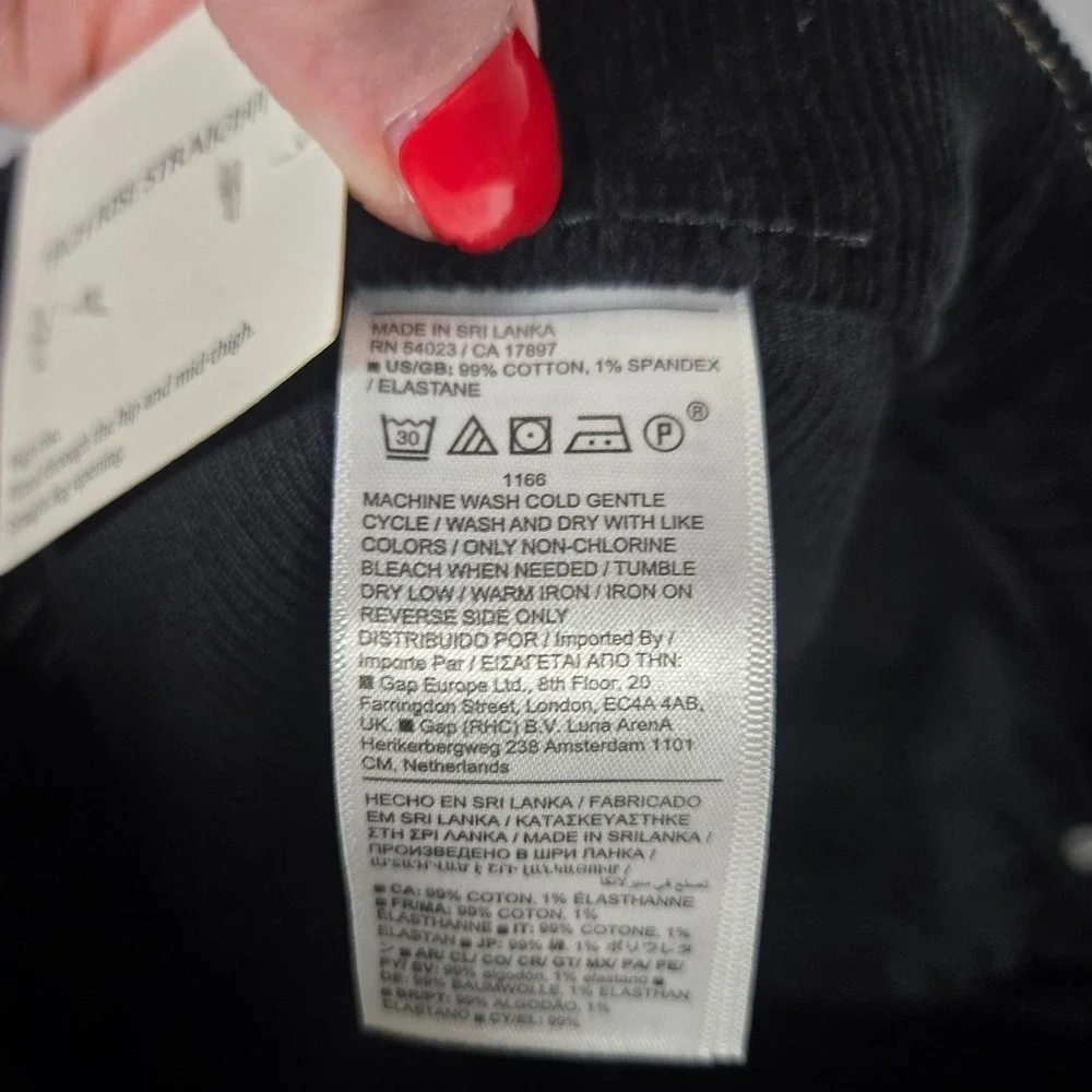 NWT Banana Republic‎ The Straight Corduroy Pant Black Classic Capsule Petite 29